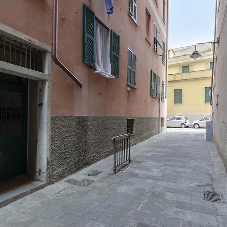 شقة Joivy Warm Family Flat For 9, Near Porto Antico جنوة المظهر الخارجي الصورة