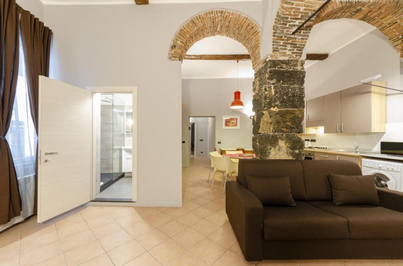 شقة Joivy Warm Family Flat For 9, Near Porto Antico جنوة المظهر الخارجي الصورة