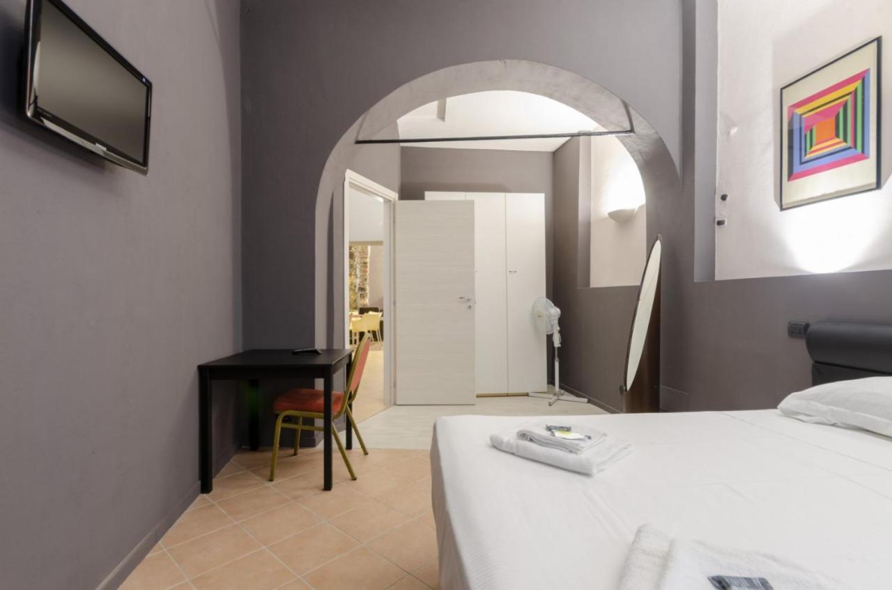 شقة Joivy Warm Family Flat For 9, Near Porto Antico جنوة المظهر الخارجي الصورة