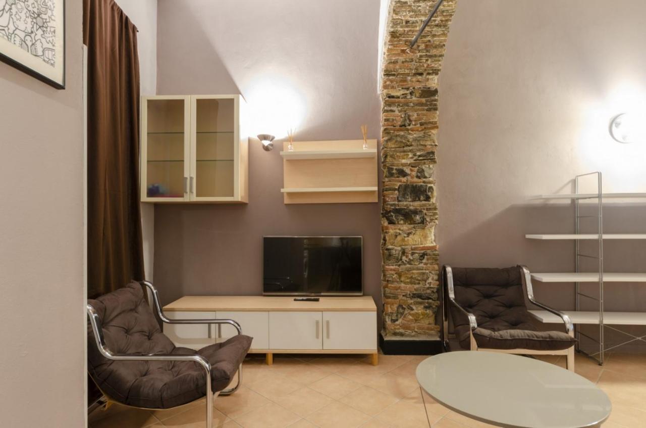 شقة Joivy Warm Family Flat For 9, Near Porto Antico جنوة المظهر الخارجي الصورة